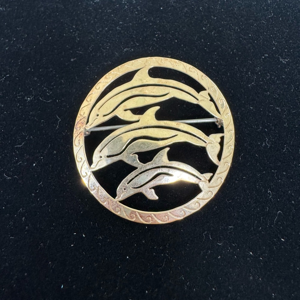 Vintage Wild Bryde dolphins brooch pin Gold Tone